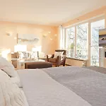 Meerblick Und Golf Apartment