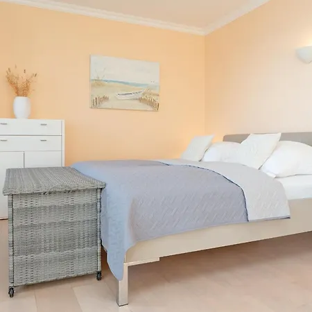Apartament Meerblick Und Golf Lubeka