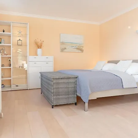 Meerblick Und Golf * Lubeka